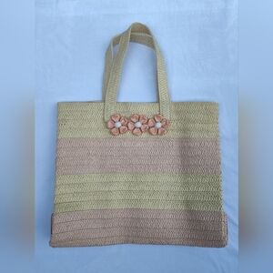 NWOT BTB Los Angeles Bahama Mama Raffia Tote W/Cute Flower Trio